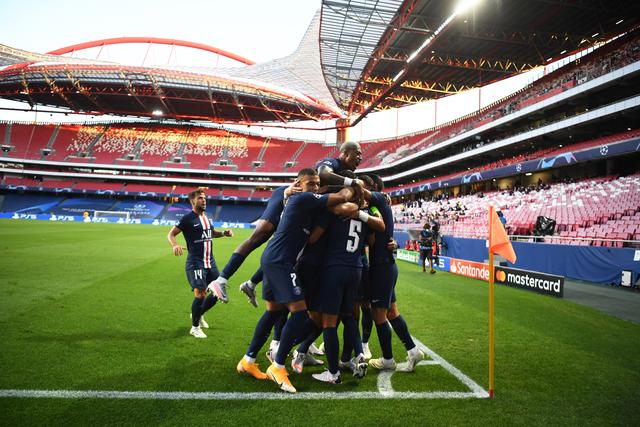 中国女篮和三人女篮共18人获体育运动荣誉奖章